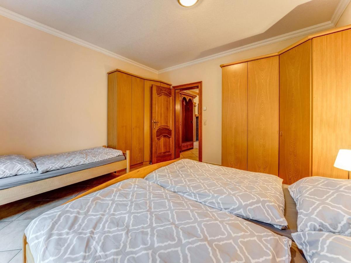 Spacious Flat In Adenau Near The N Rburgring Exterior photo